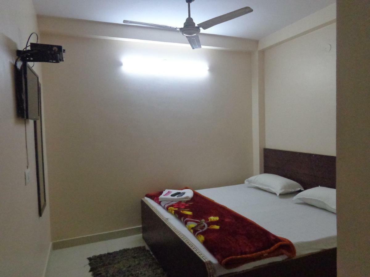 Delhi Inn,Walk In Nizamuddin Railway Station New Delhi Exteriör bild