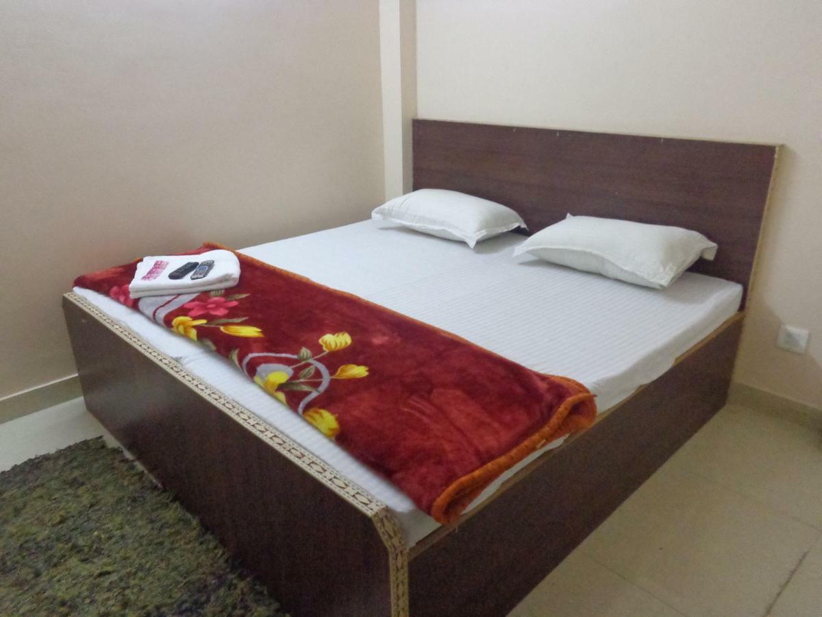 Delhi Inn,Walk In Nizamuddin Railway Station New Delhi Exteriör bild