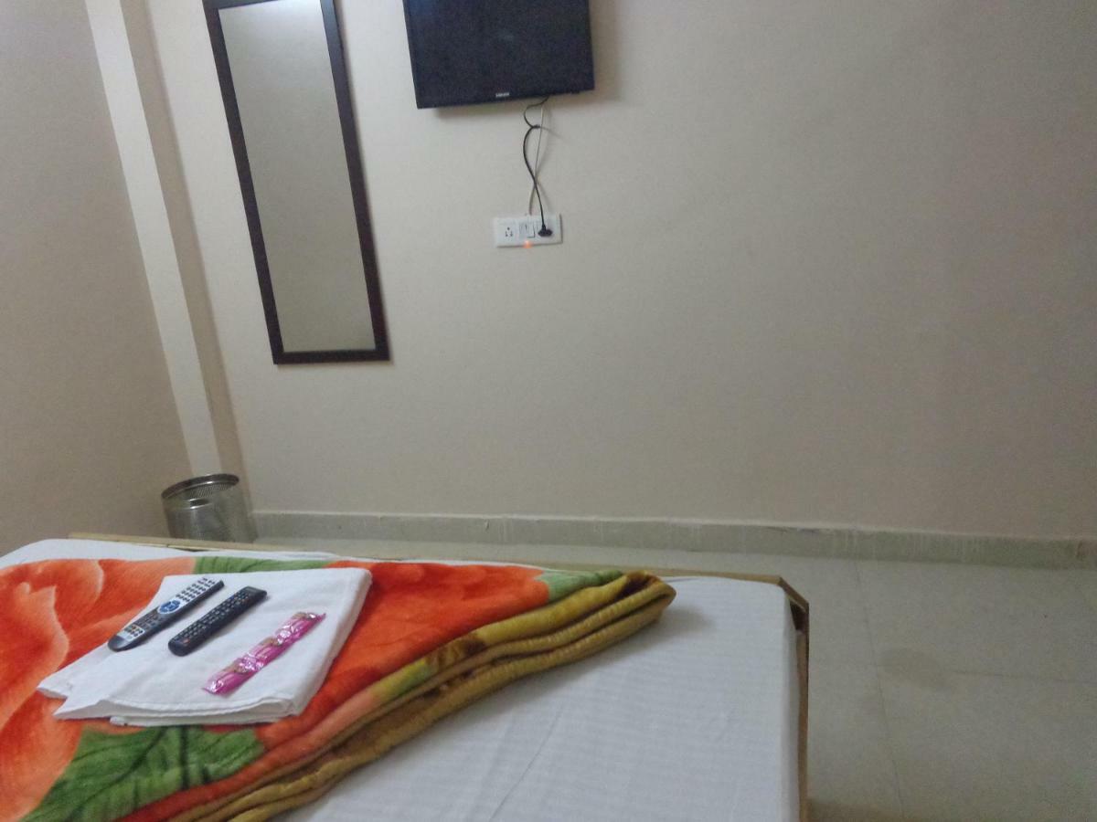 Delhi Inn,Walk In Nizamuddin Railway Station New Delhi Exteriör bild